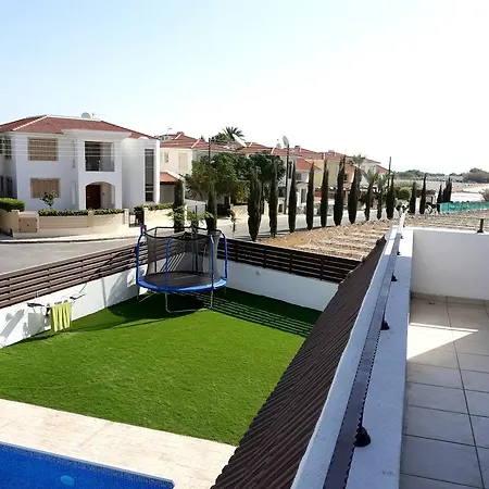 Angel Villa